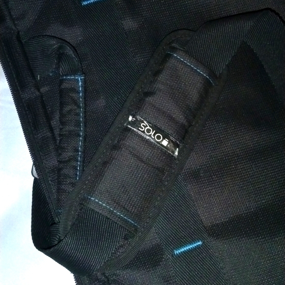 Solo Laptop Case - Picture 4 of 8